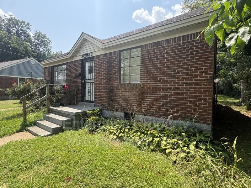 2083 Charleston Rd – photo 3
