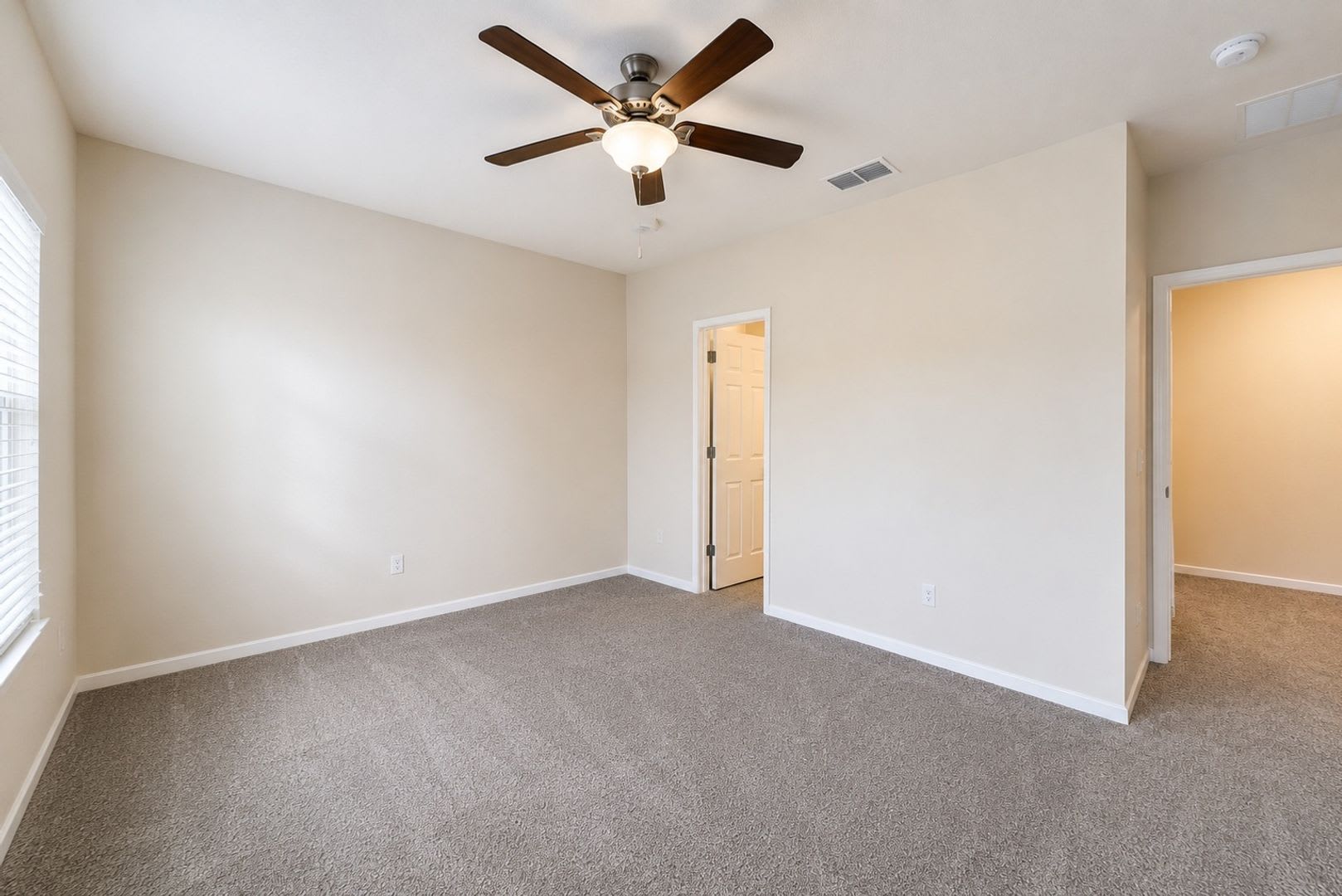 PREMIUM DUNEDIN TOWNHOME WITH RESORT-STYLE AMENITIES – photo 5