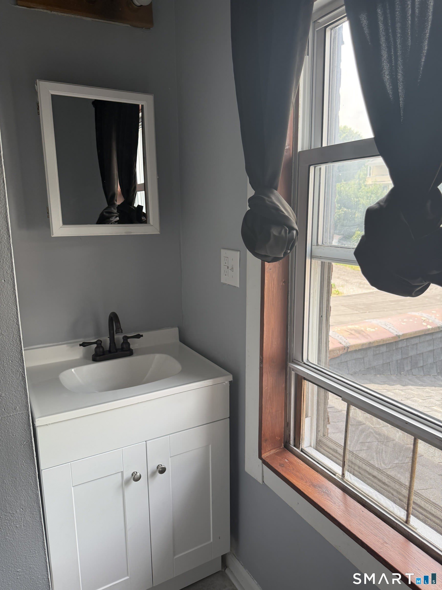 44 Gilbert Street – photo 4