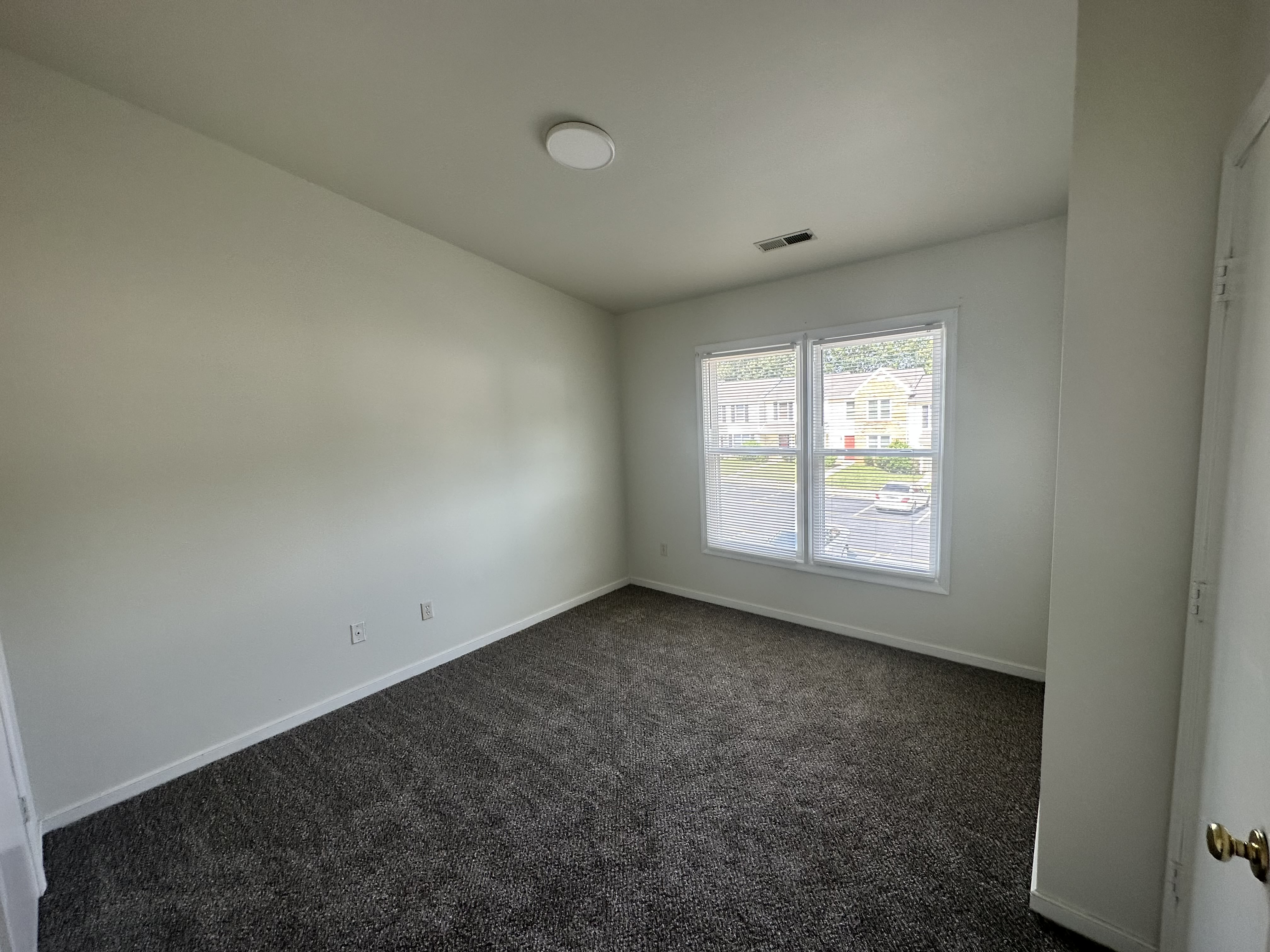 15210 Broadwater Court – photo 5