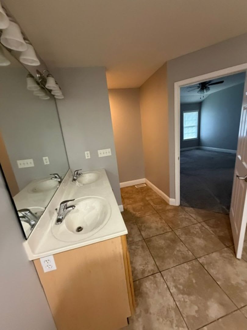 410 GOLDENROD – photo 5