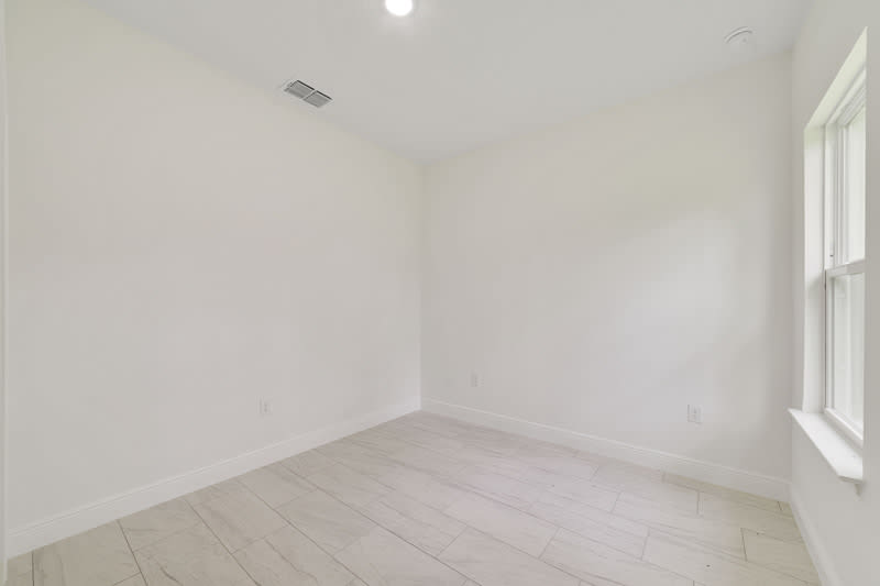 3355 W Marie Dr – photo 4