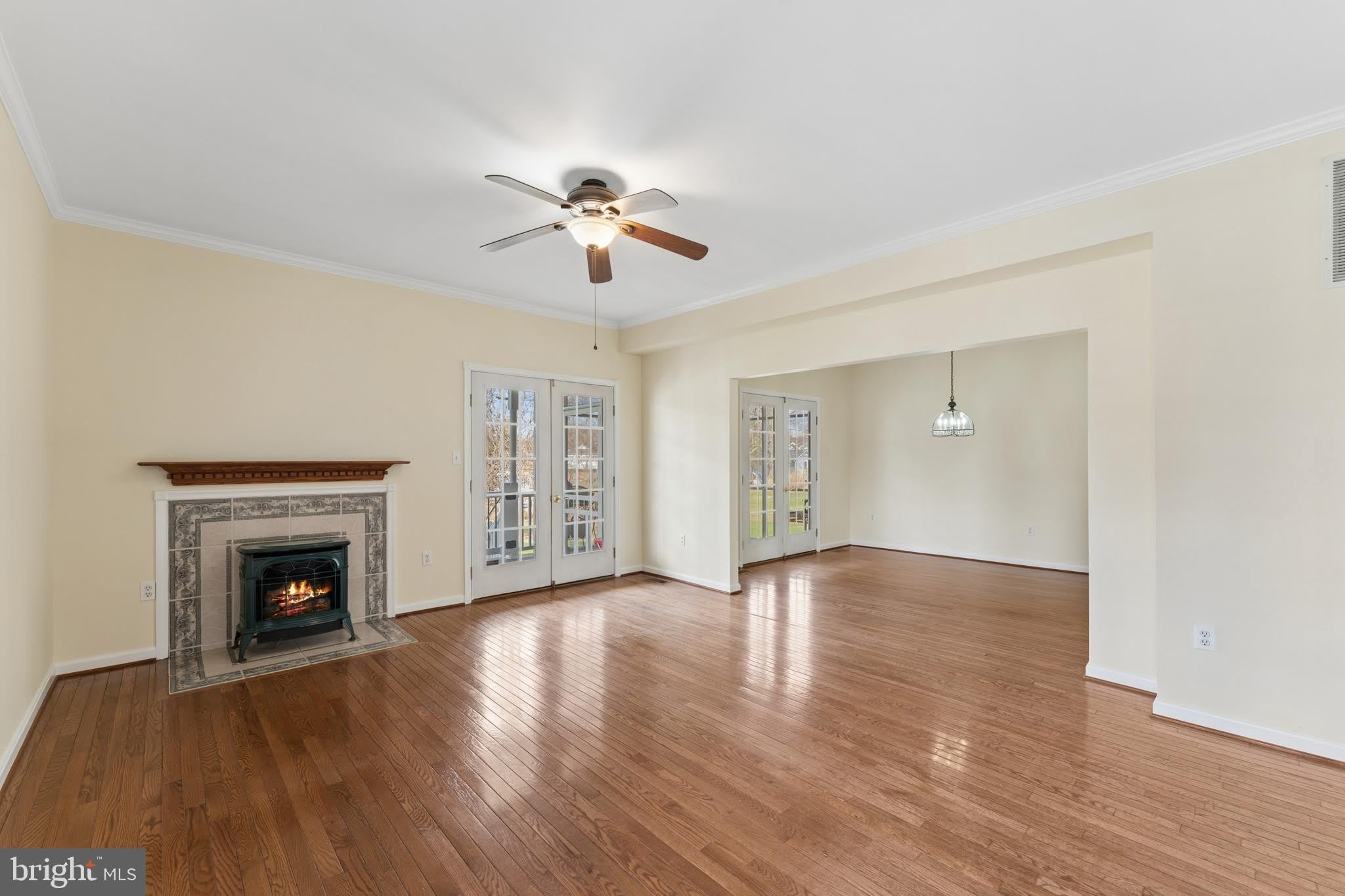 402 LINDEN Avenue – photo 5