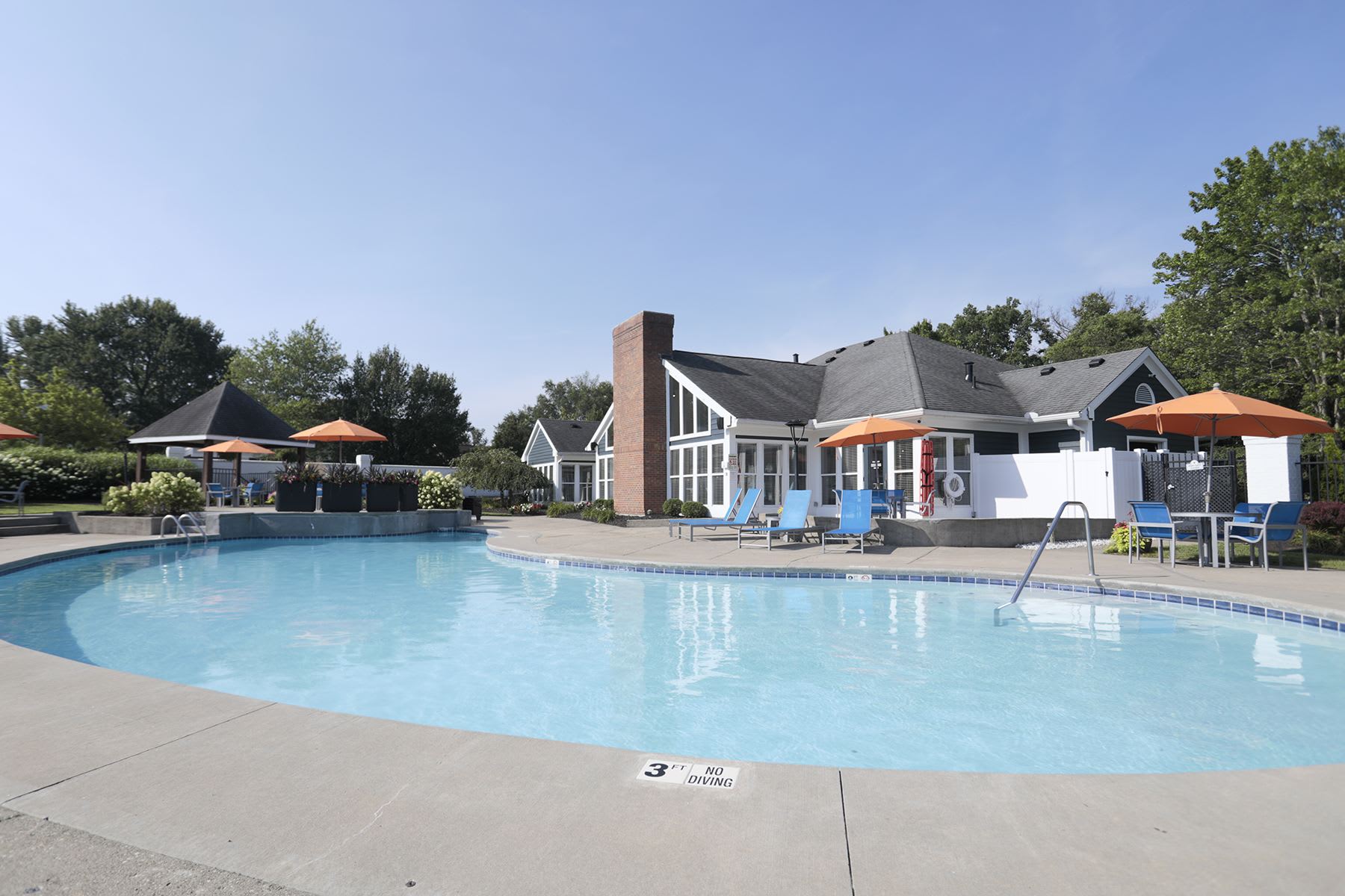 Fox Chase Apartments – photo 1