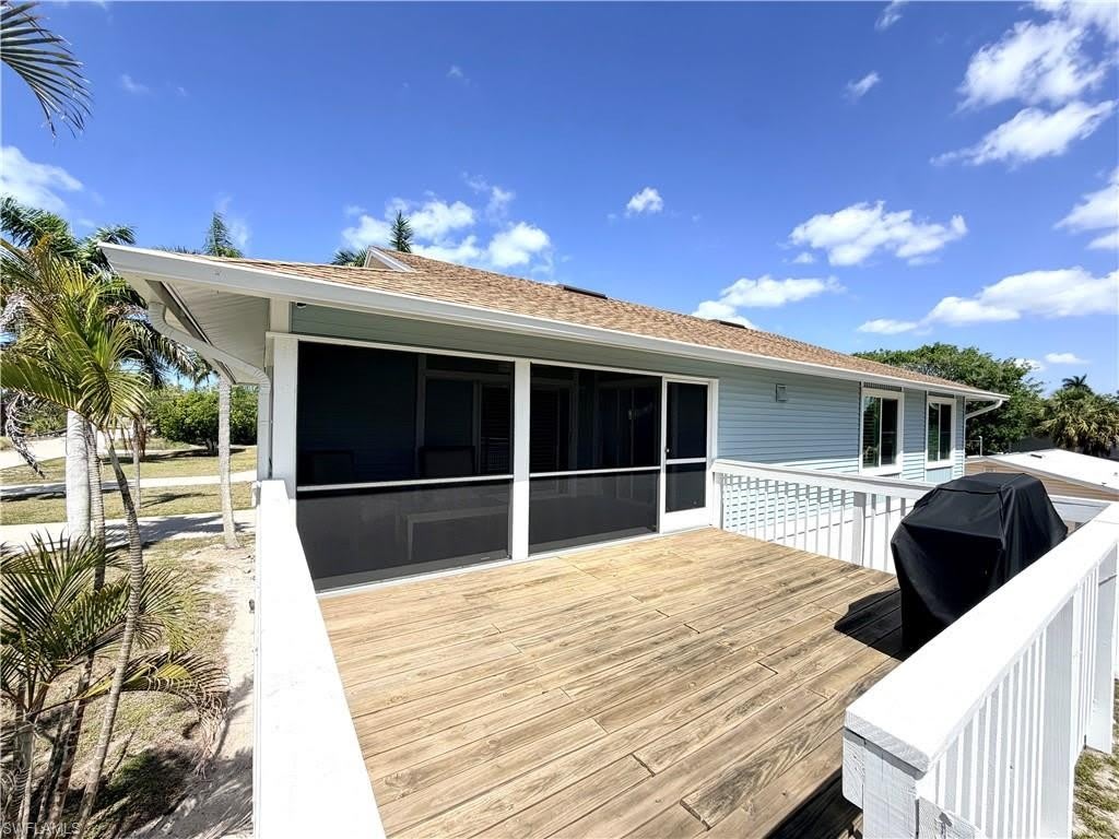 27594 Shore Dr – photo 1