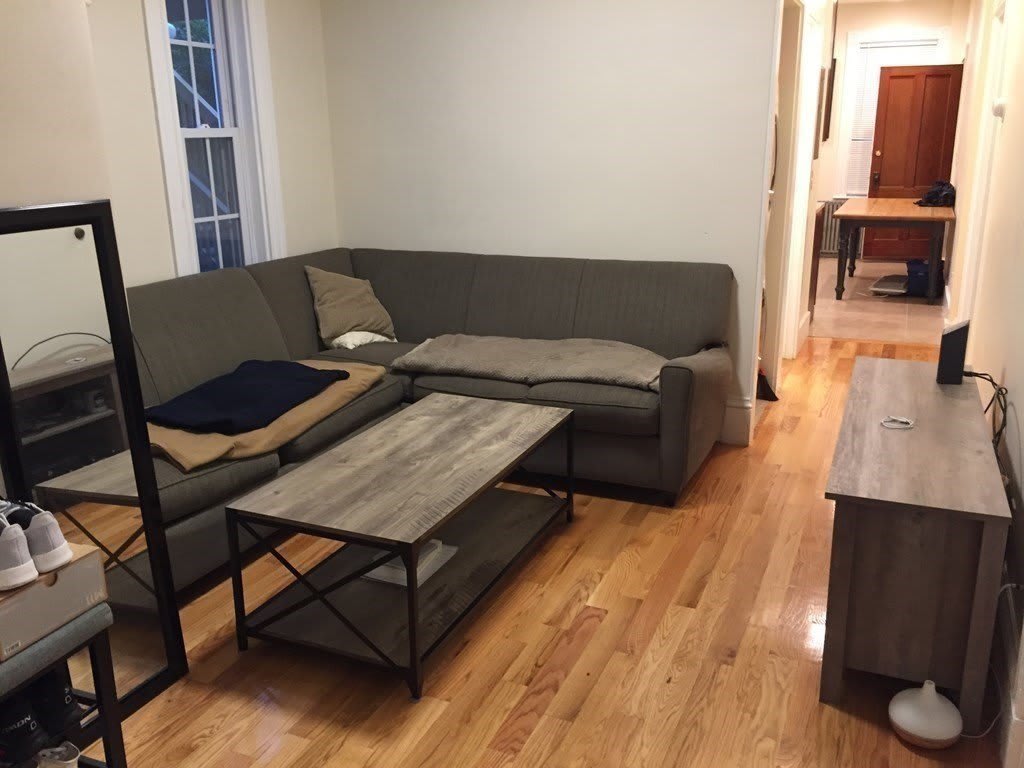 671 E 8th – photo 2