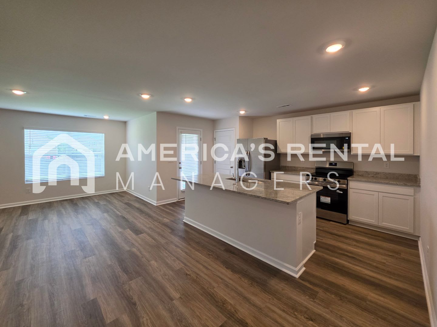 New Construction Home For Rent Available Now – photo 1