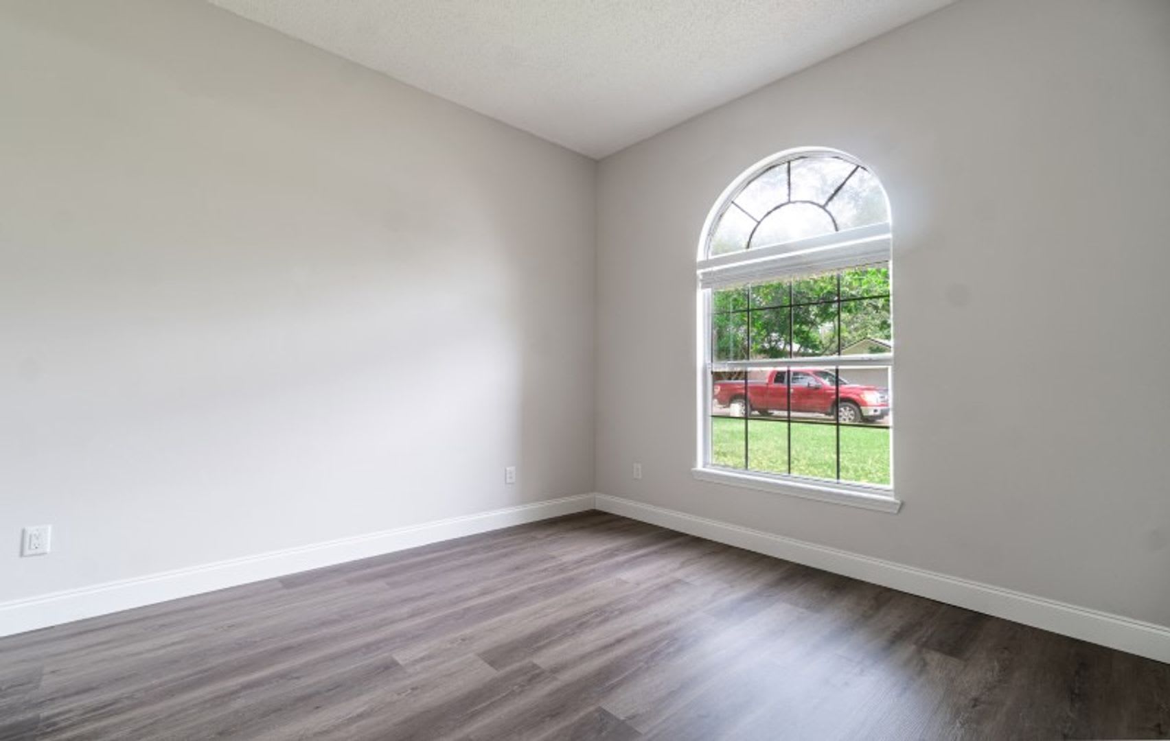 Julington Creek Jewel – photo 4