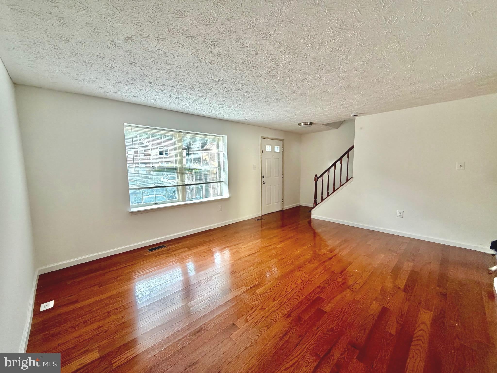 1234 ELM GROVE Circle – photo 3