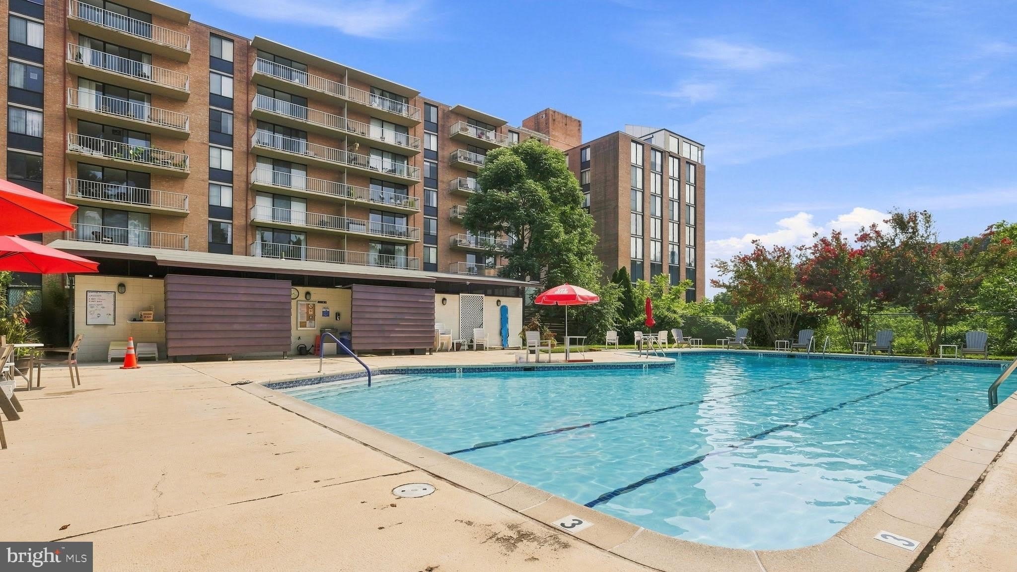 801 YALE Avenue – photo 1