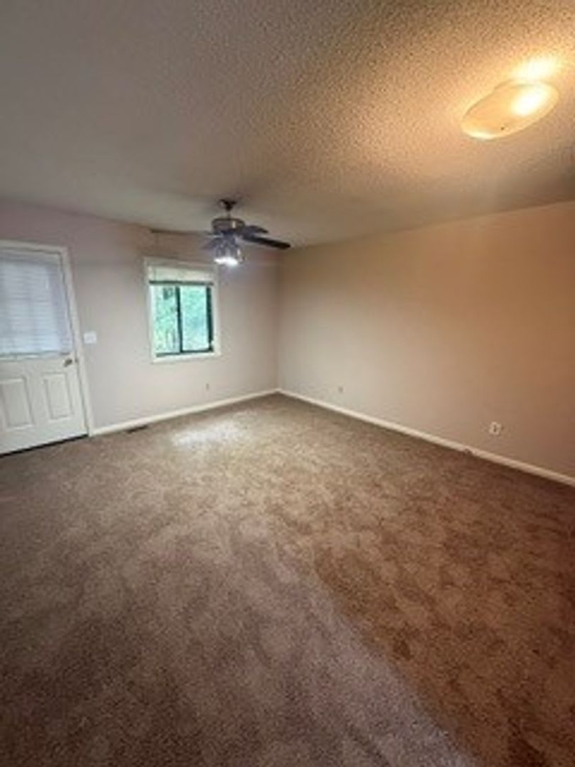 858 Mark Ave – photo 3
