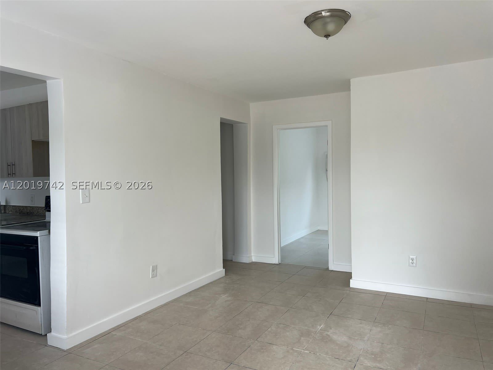 4245 Nw 24Th Ave – photo 2