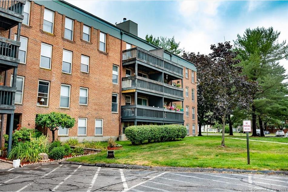 90 Kane St – photo 1