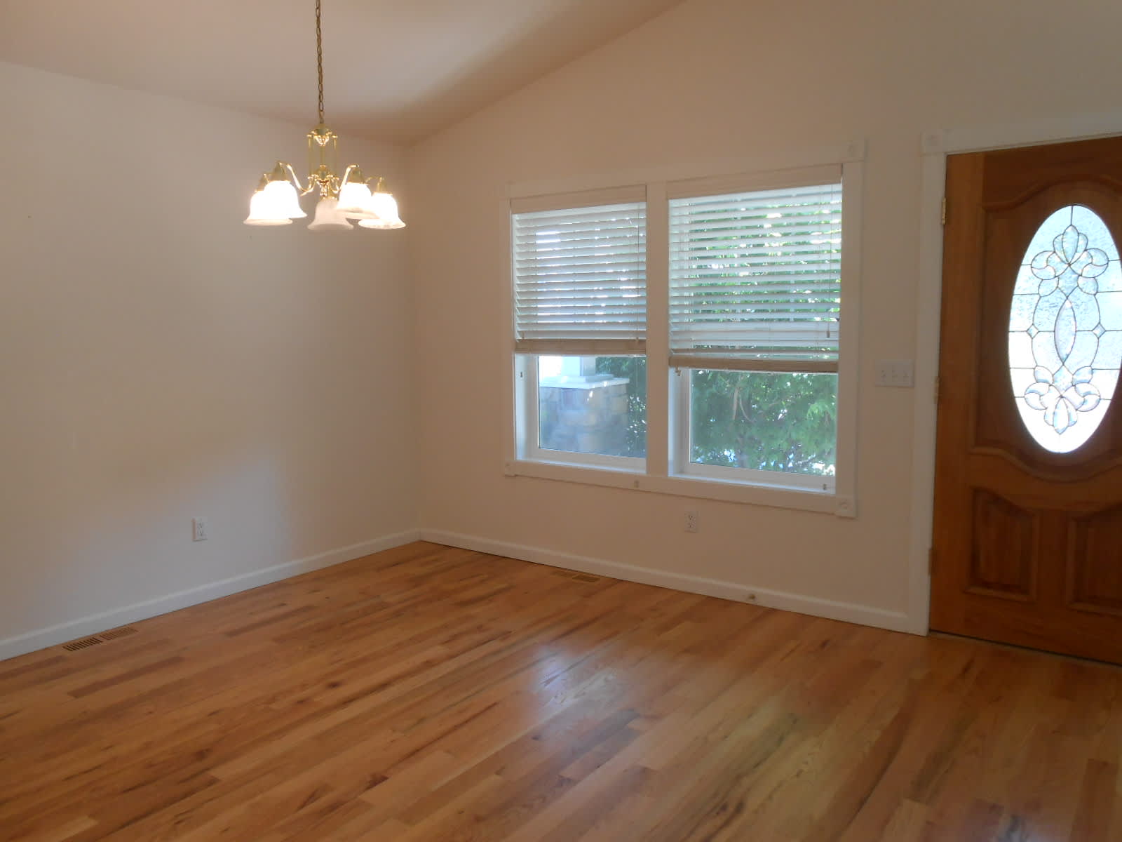 62677 Hawkview Road – photo 3