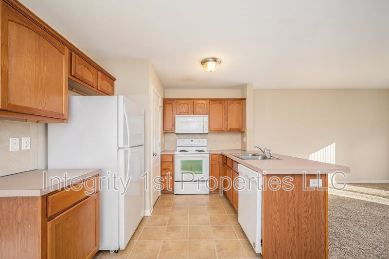 8875 N Helena Ave – photo 5