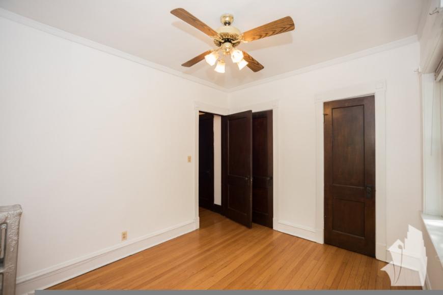 1448 W Cornelia – photo 1