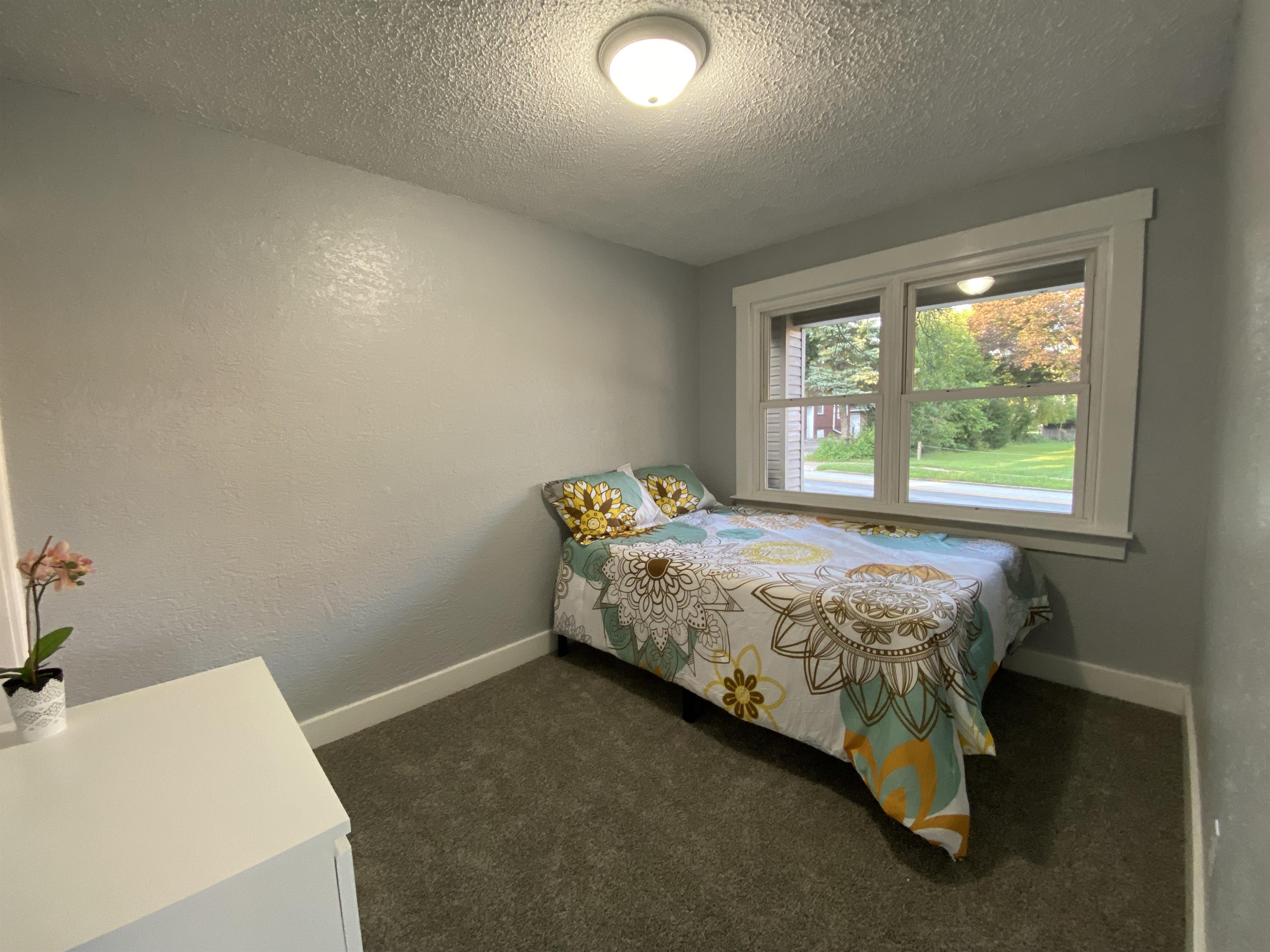 424 South 6th St, 1 – photo 5