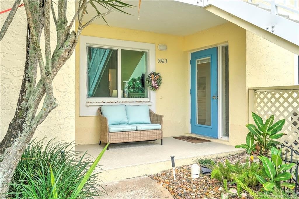 5563 Ne Gulfstream Way – photo 4
