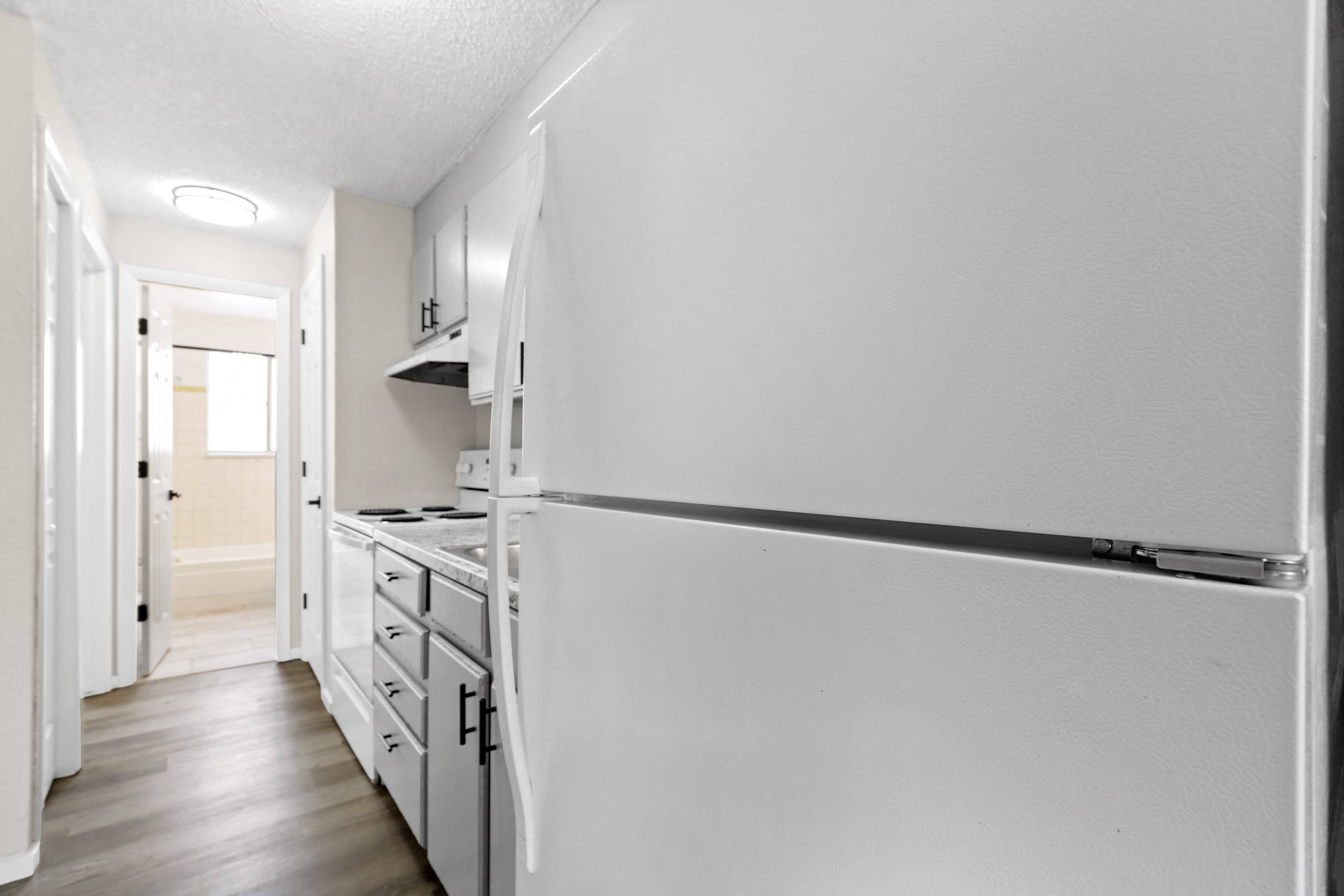 Royal Chateau Apartments – photo 4