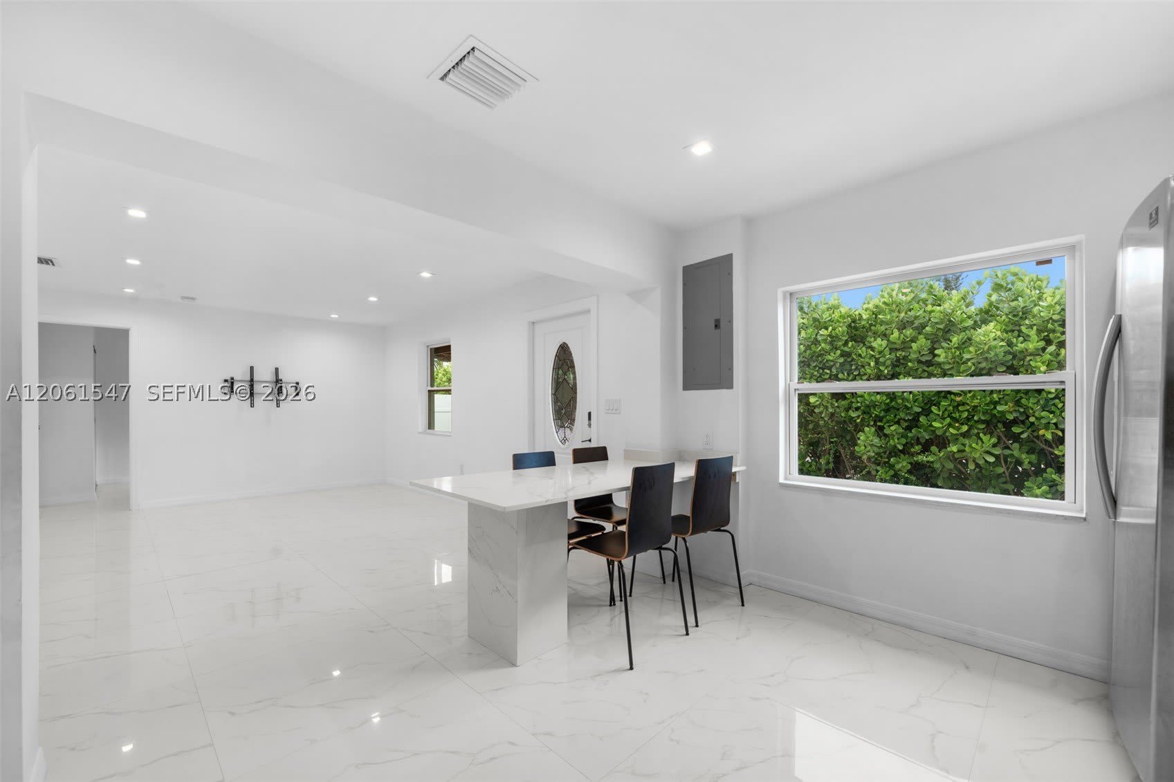 524 NW 10th St – photo 4