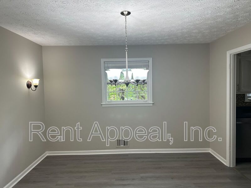 872 Holly Hedge Rd – photo 4