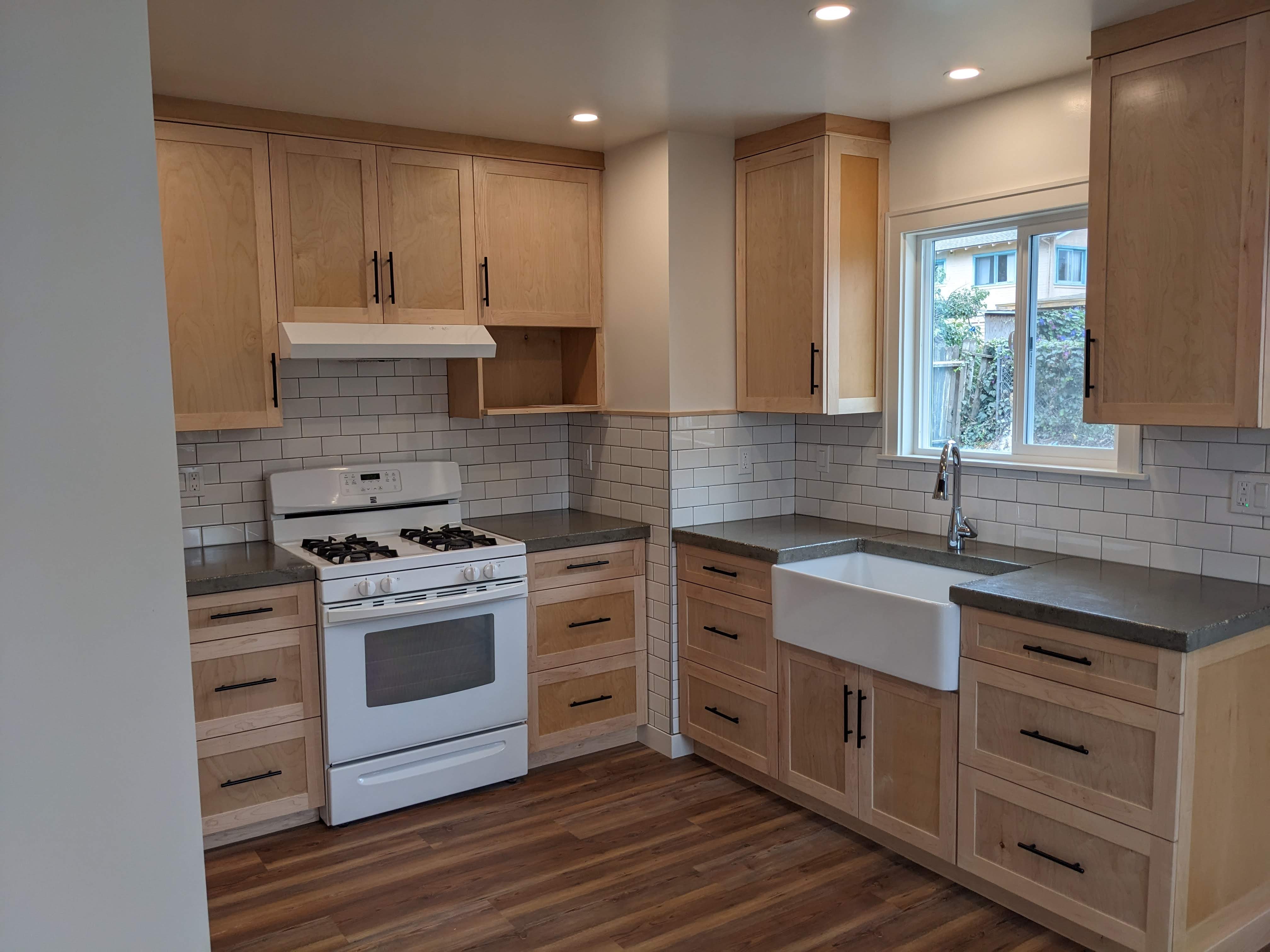 822 1/2 West Islay Street – photo 2