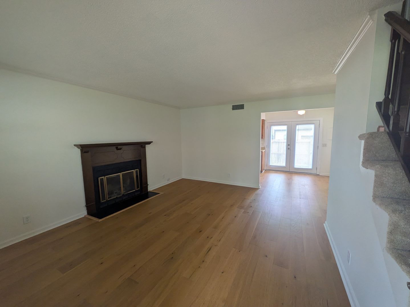 1107 Quail Ct. West – photo 2