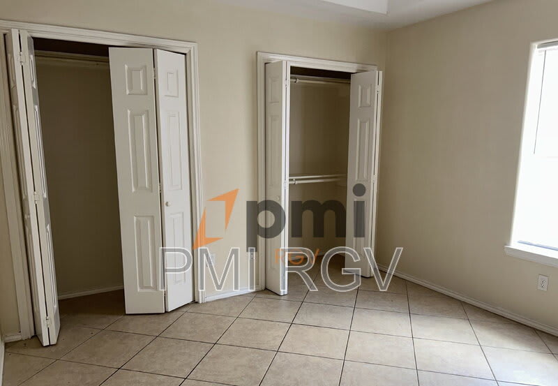 315 W Albatross Ave – photo 5