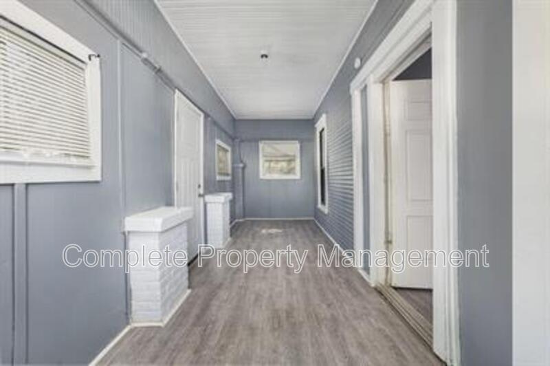 604 5th Way – photo 2