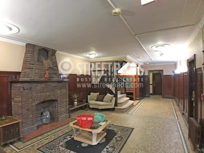 2045 Commonwealth Ave. – photo 5
