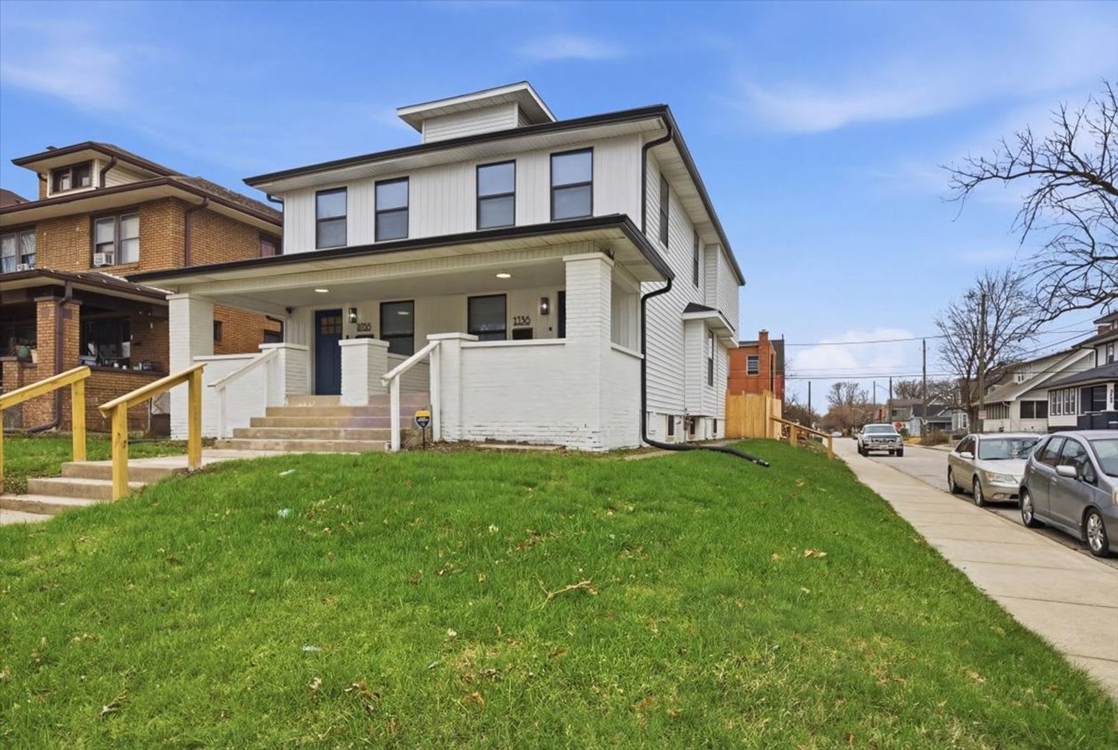 1036 N Parker Avenue 1 795 00 Mo Move In Special Sign A Lease By 7 30 And Receive A 250 Credit – photo 2