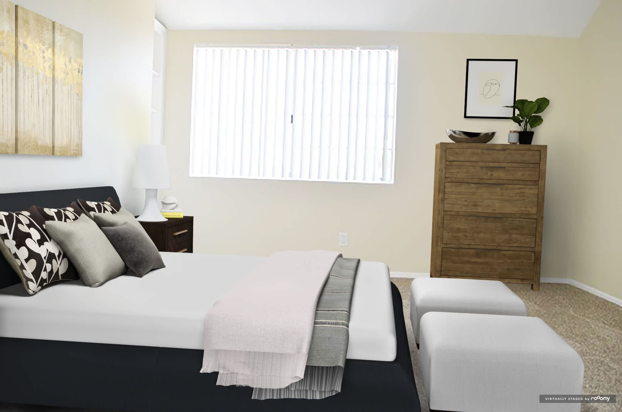 Burbank Village Apartments – photo 5
