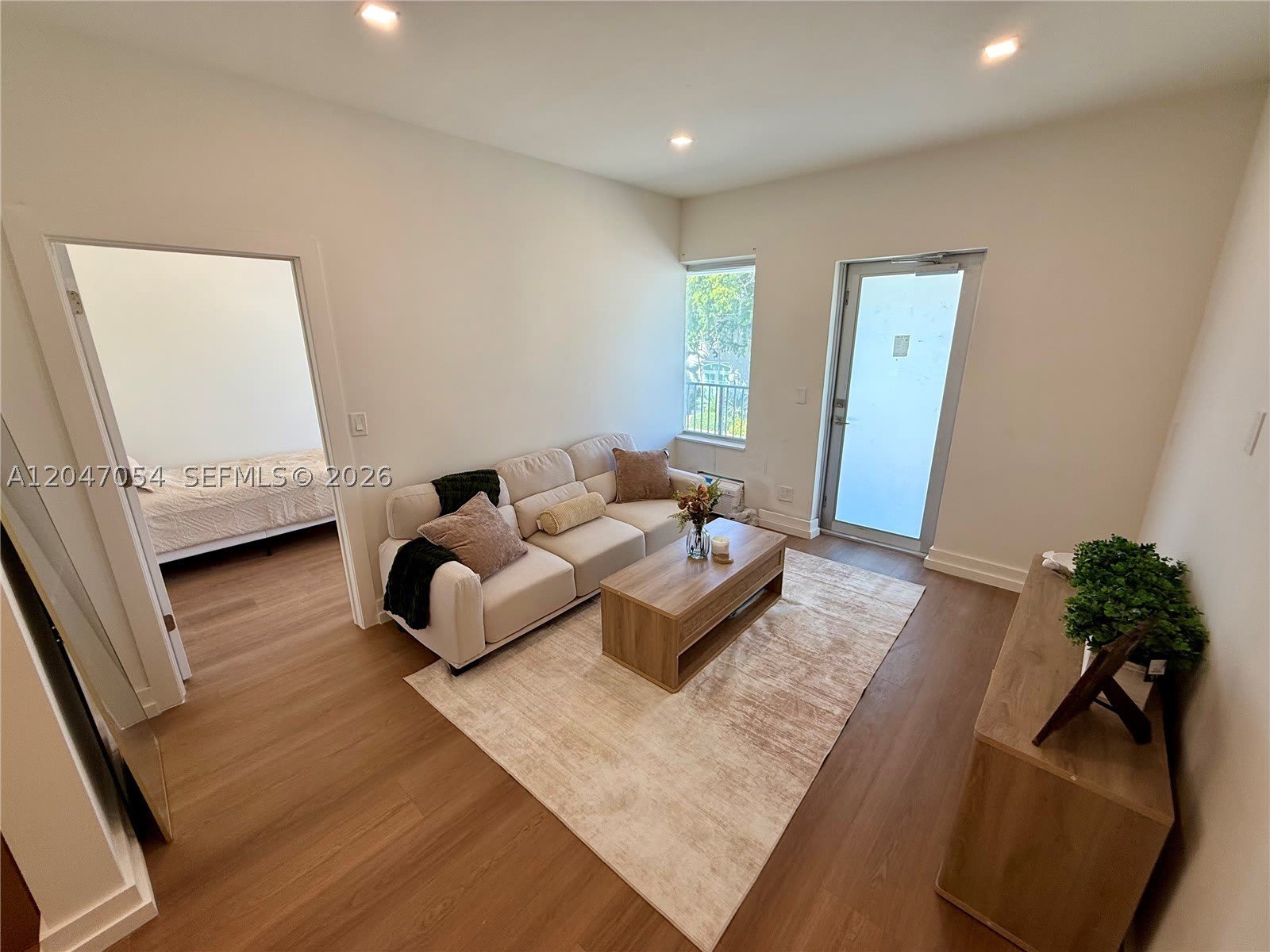 1535 West Ave – photo 3