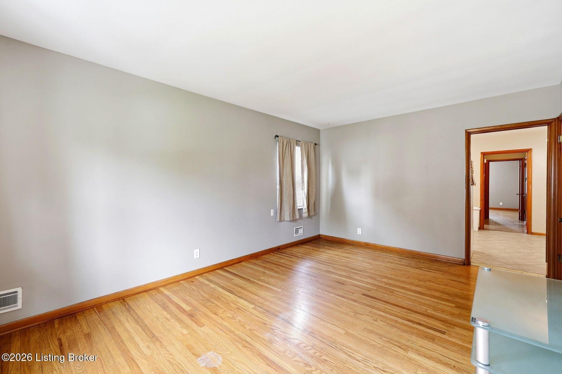 119 Mcarthur Dr – photo 5