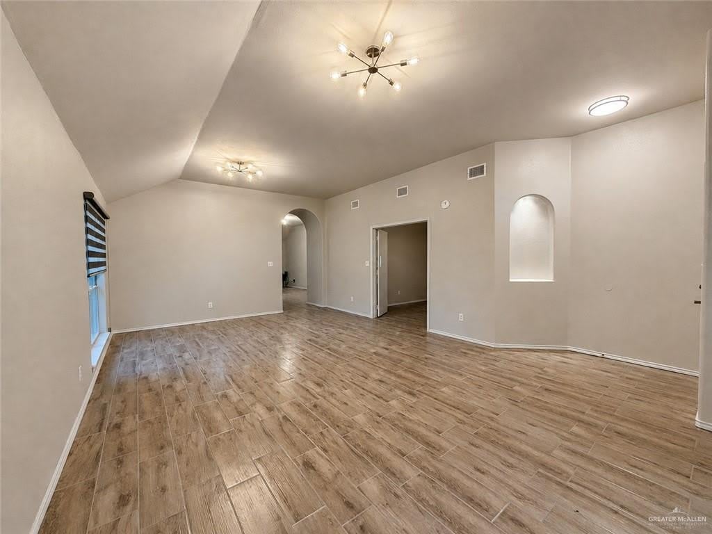 3406 Santa Inez Street – photo 4