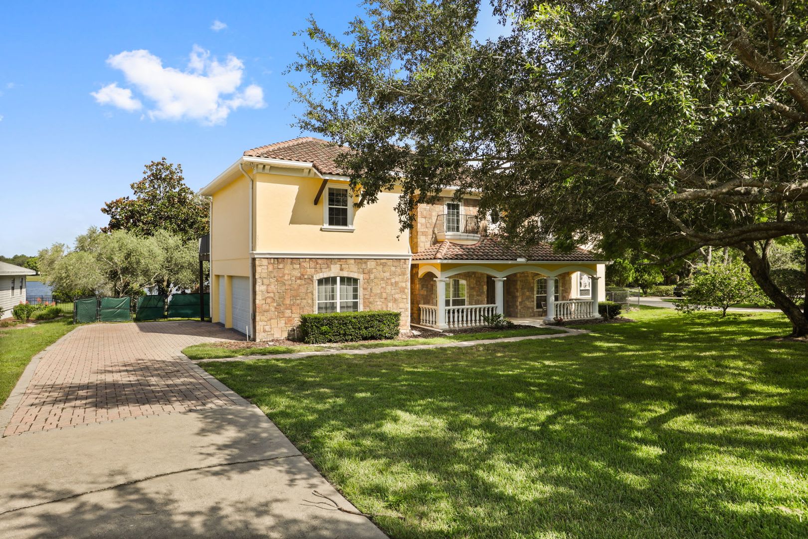 Luxury Lakefront Executive Home with Private In-Law Suite in the Heart of Dr. Phillips – photo 3