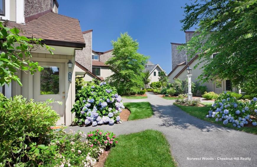 210 Norwest Dr. – photo 2