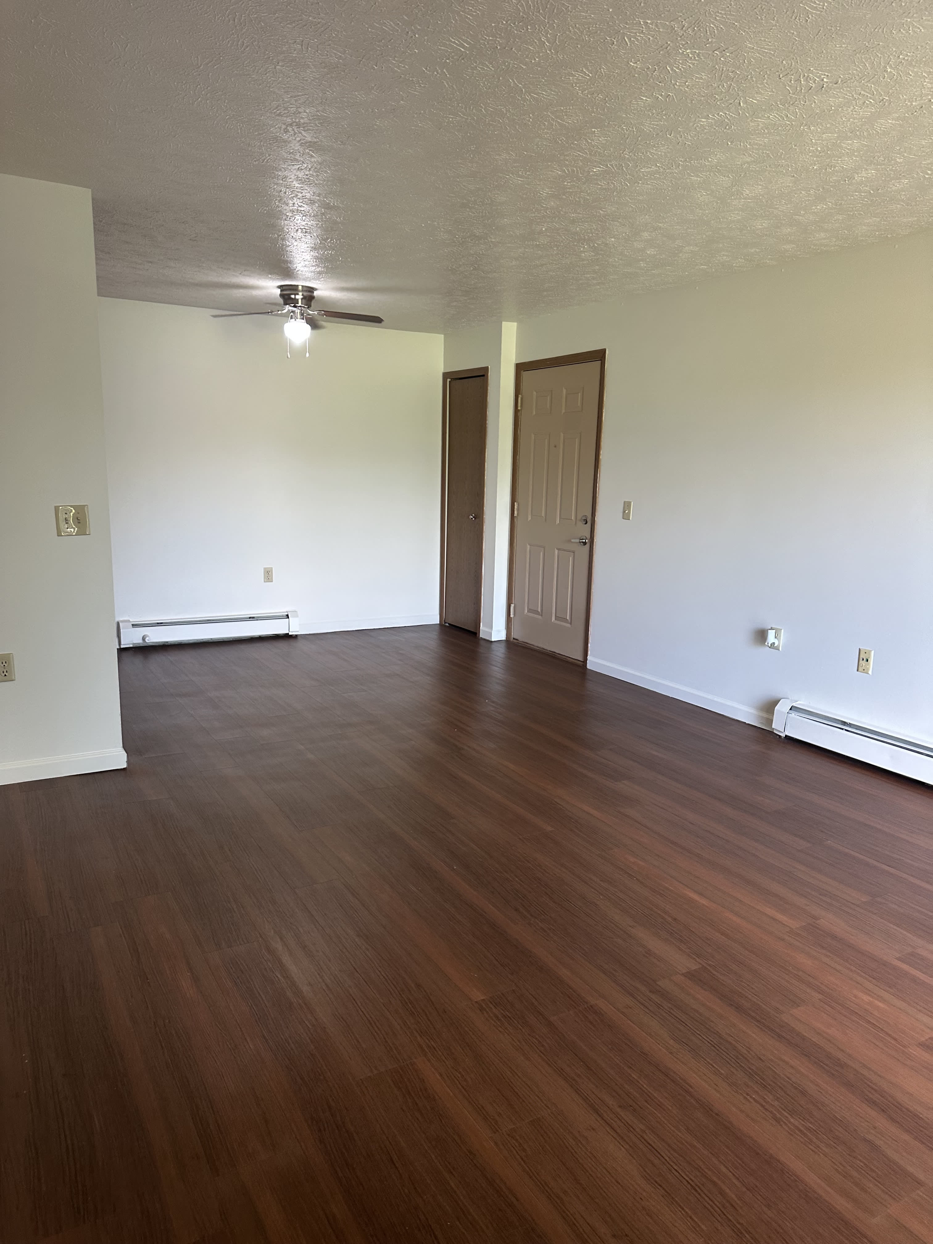 1115 S Latson Rd – photo 4
