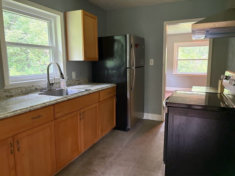 733 Putnam Drive – photo 1