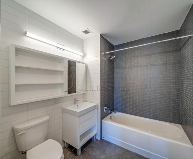 34-22 35th Street – photo 3