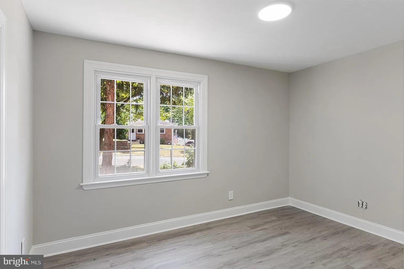 217 CHESTNUT Street – photo 4