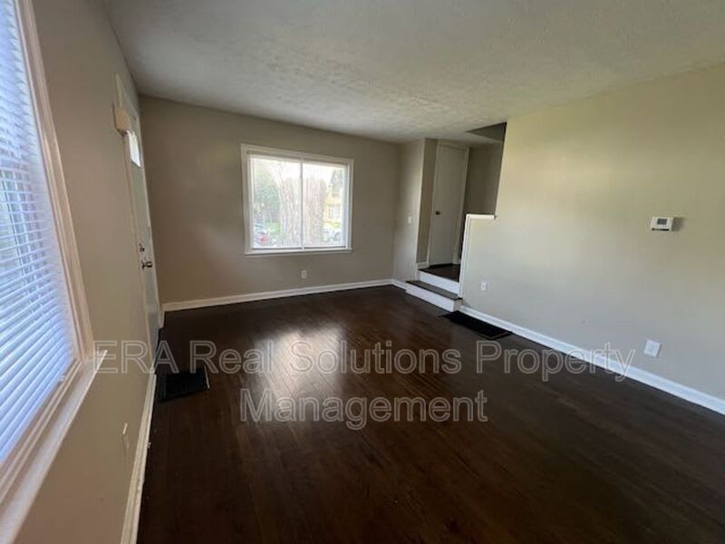 88 N Waverly St – photo 3