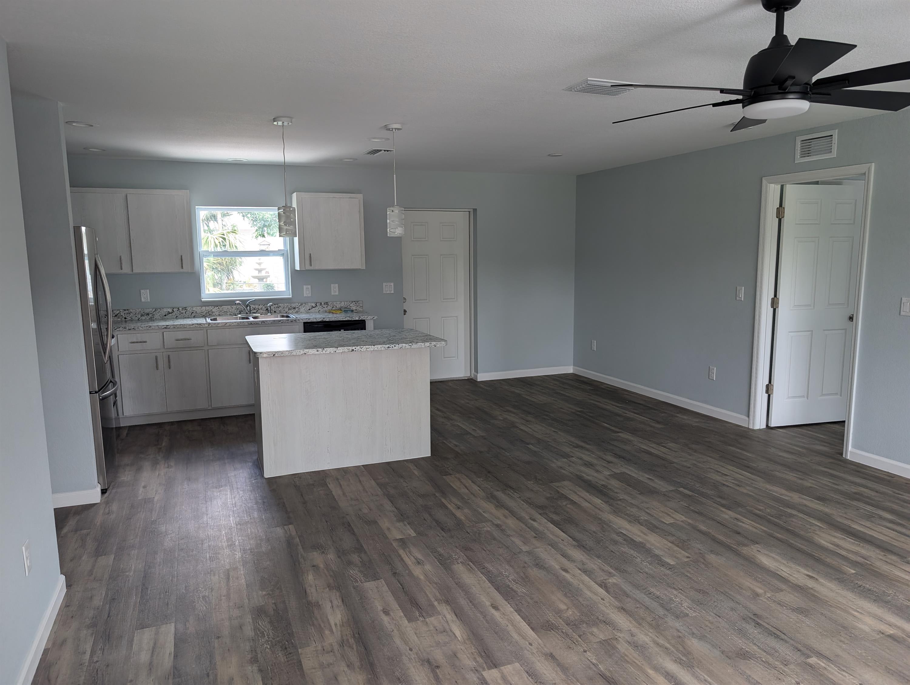 5310 Riverway Drive – photo 1