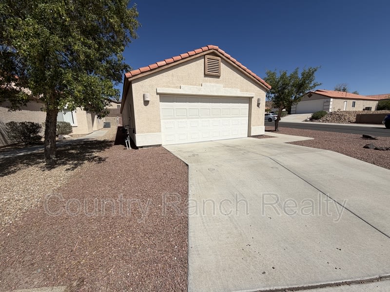 2460 Topanga Drive – photo 2