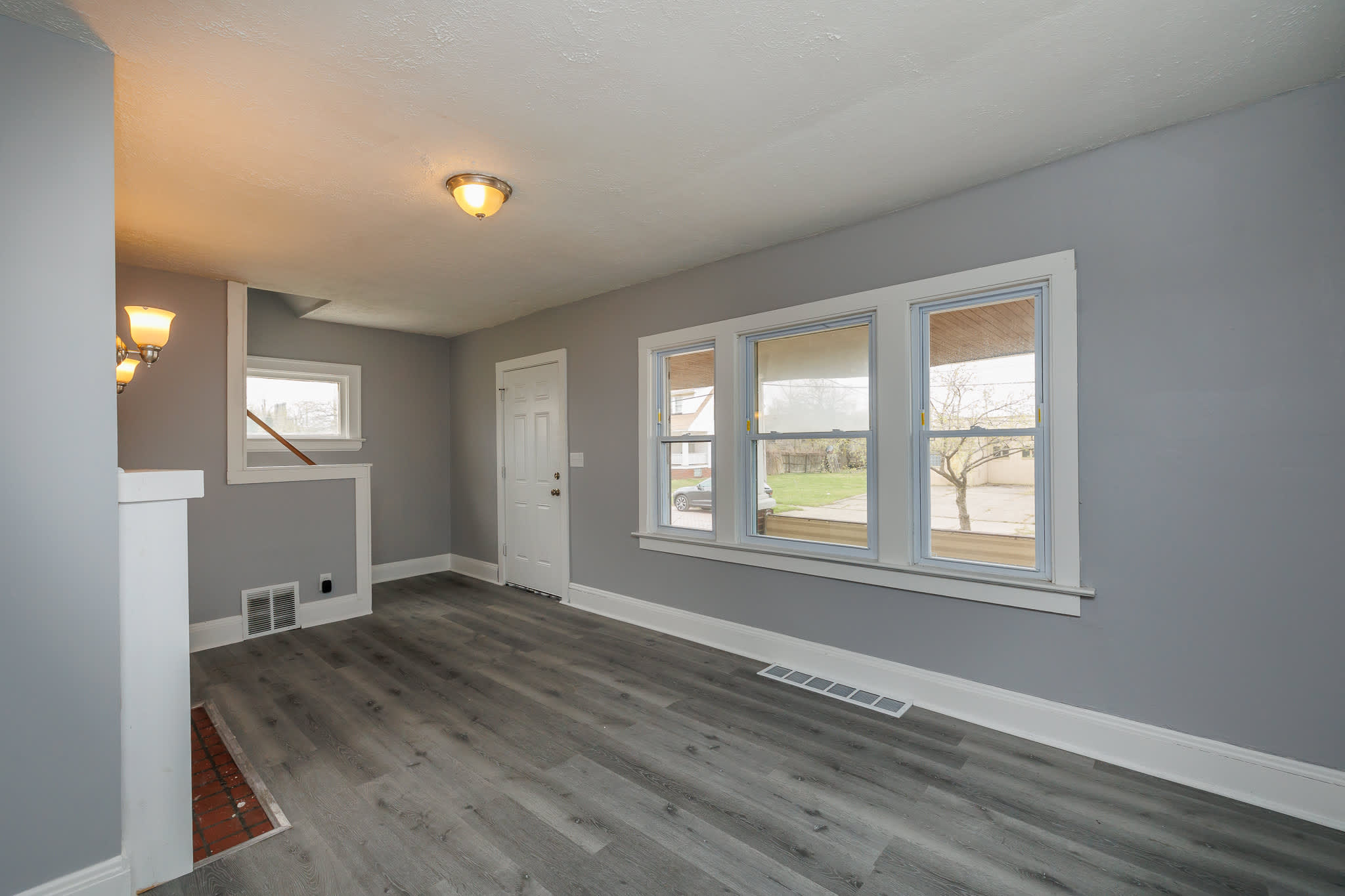 1357 E 170th St – photo 3