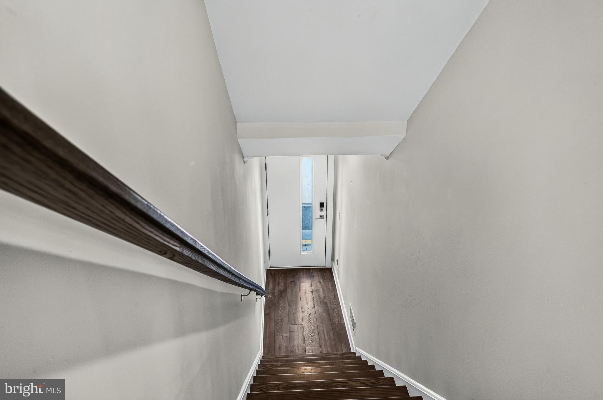 1013 S TAYLOR Court – photo 2