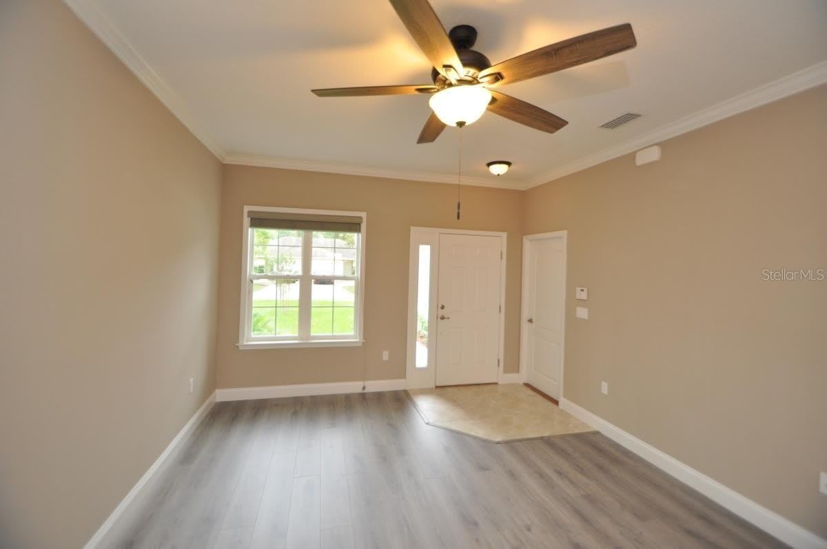 11 ULLYNN Place – photo 3