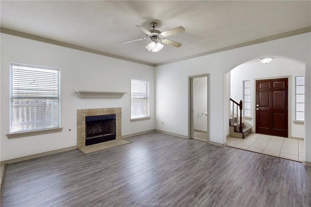 2212 Brougham Place – photo 4