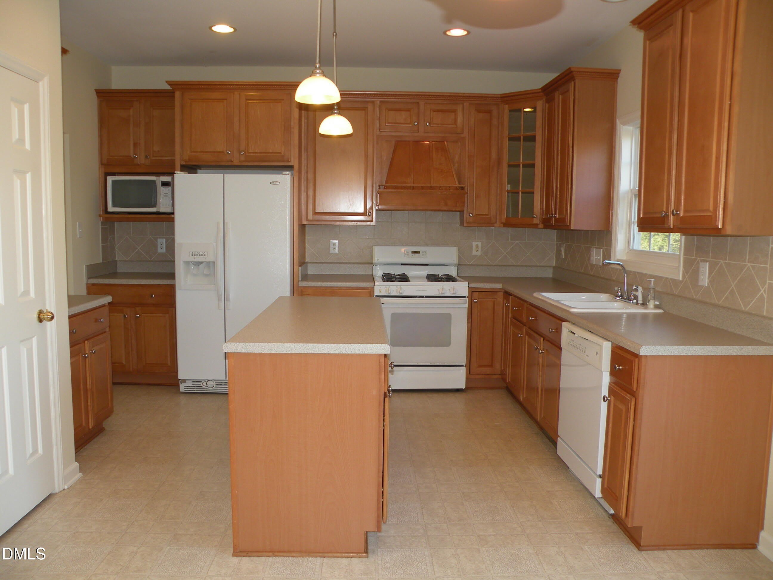 107 Baccalaureate Boulevard – photo 2