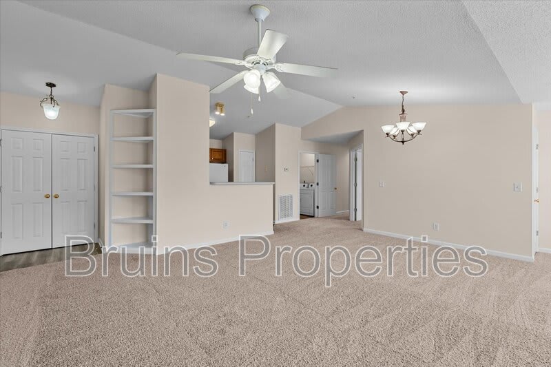 6117 Hedgecock Circle – photo 5